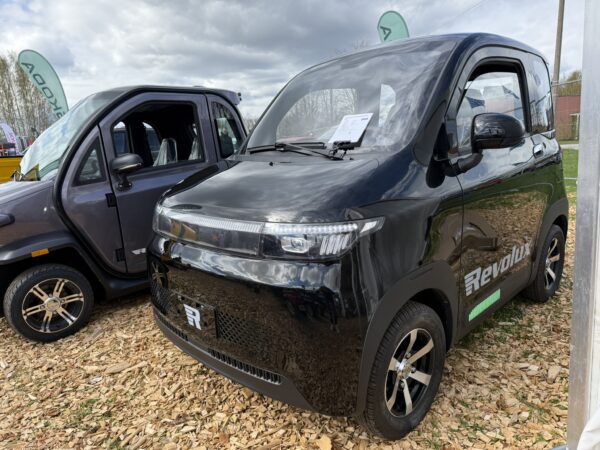Elektriline mopeedauto AONEW Revolux 100 LH-Q