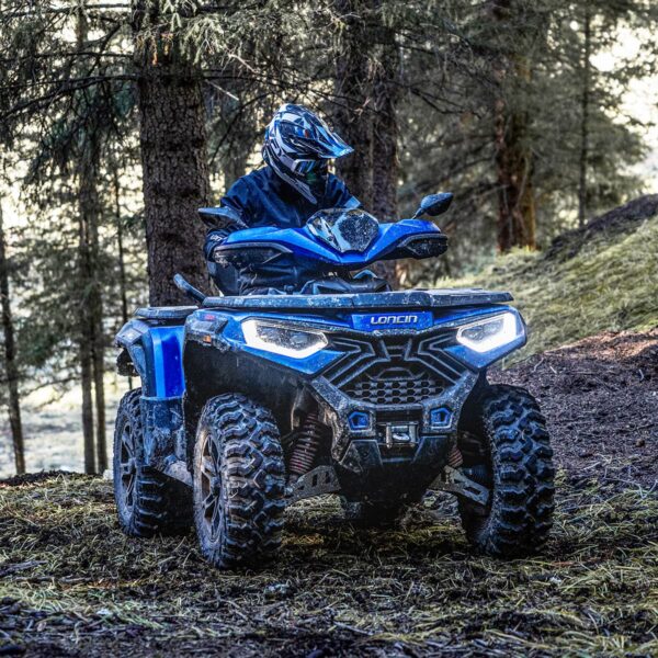 42-XWOLF1000L Loncin XWolf ATV 1000L Blå miljöbild 06 ATV Loncin XWolf 1000L (sinine)